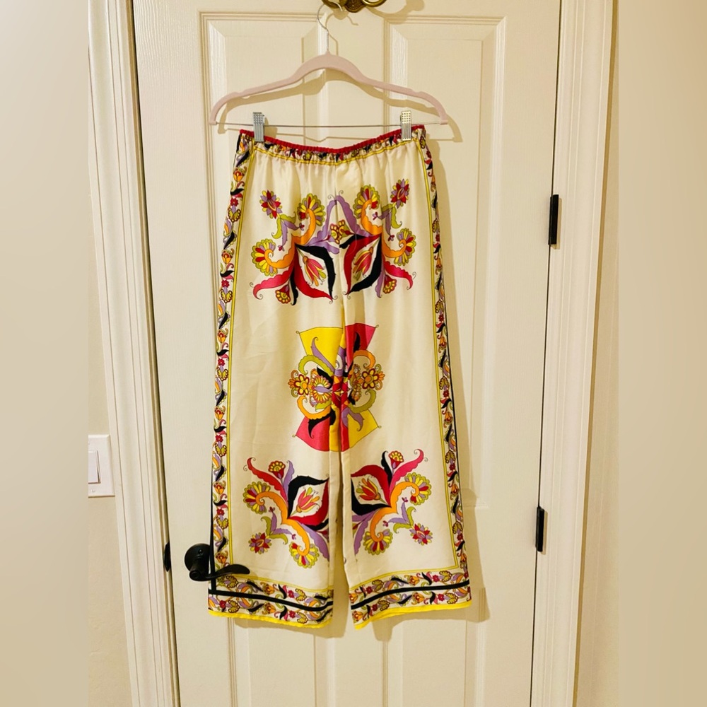 NWT Zara fun wide leg pants in XS